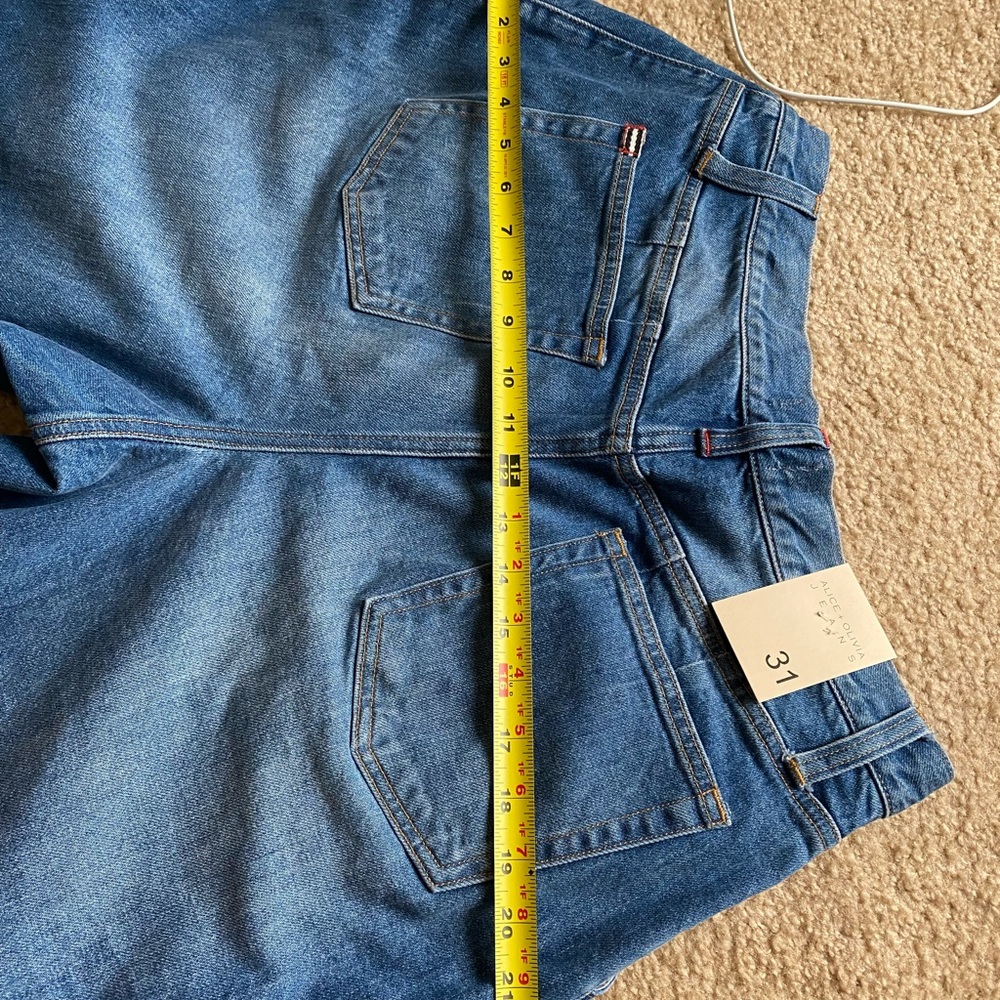 Alice + Olivia Kate jeans - Picture 8 of 10